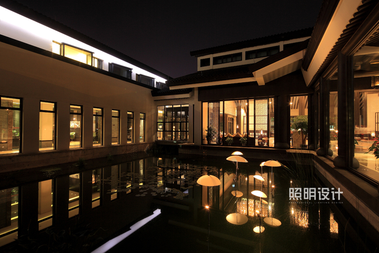 新天地综合体资料下载-咸亨新天地