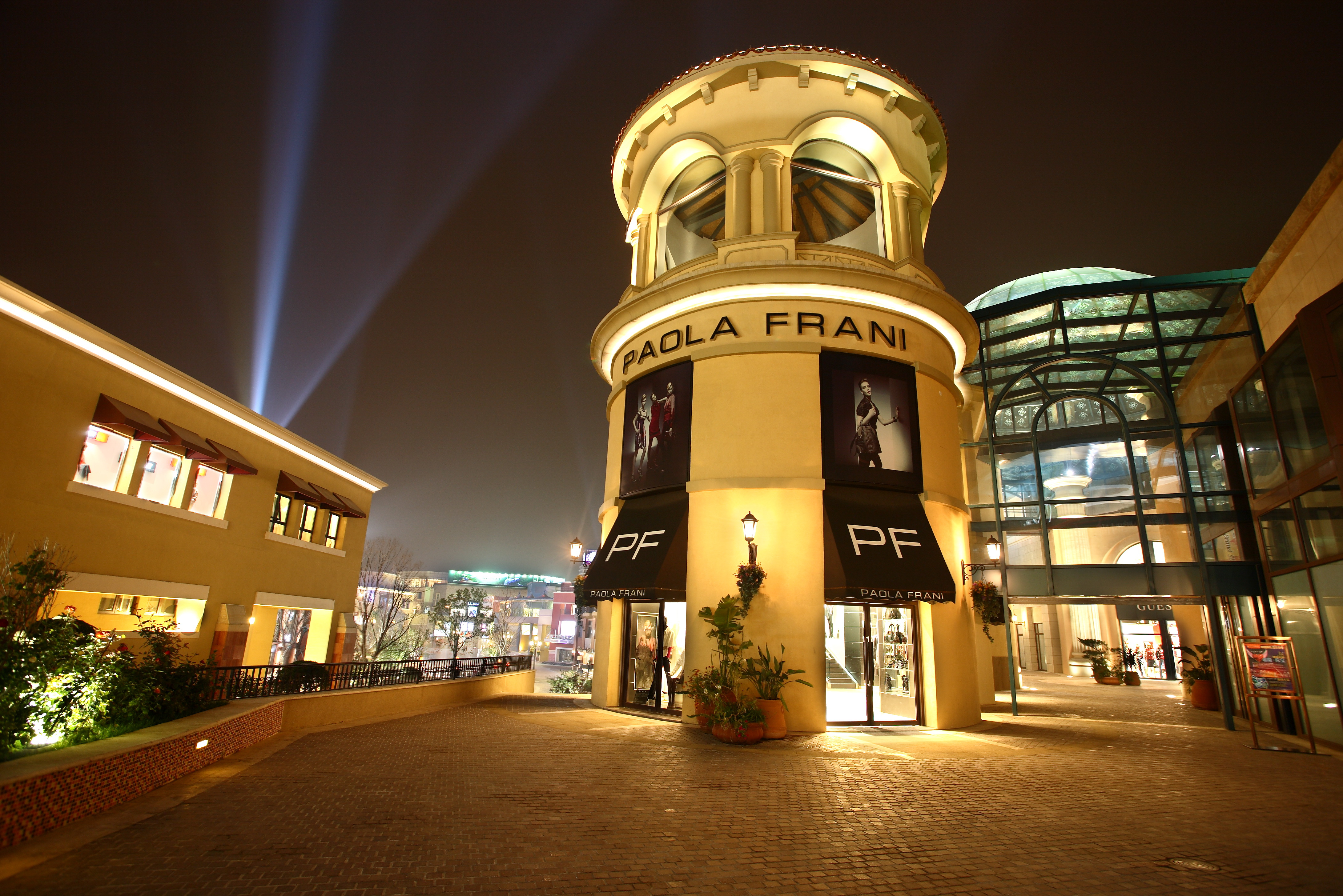 solana蓝色港湾国际商区