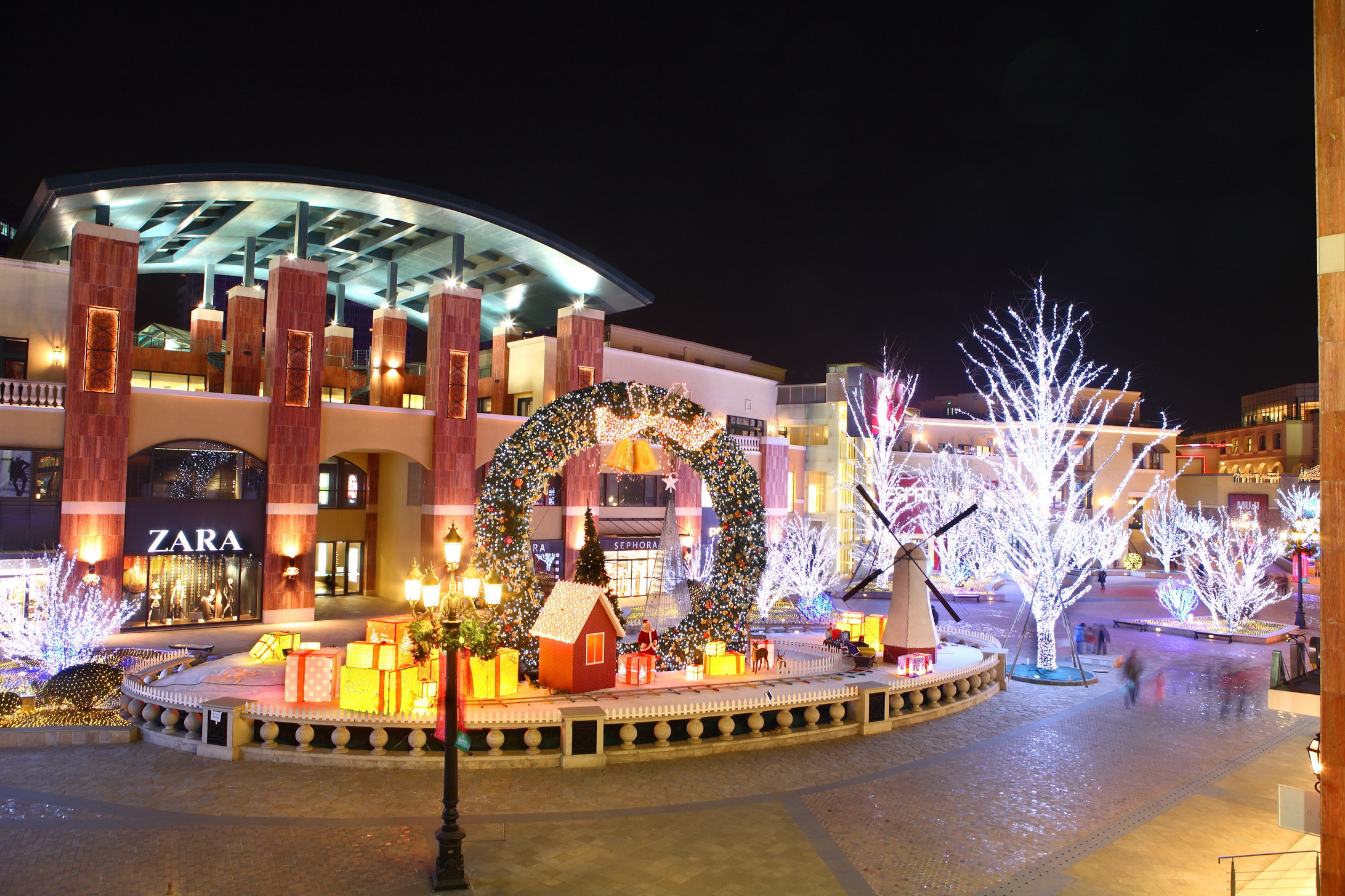 solana蓝色港湾国际商区