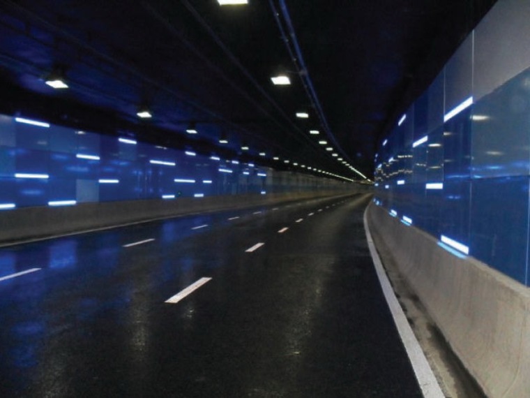 隧道照明装饰资料下载-上海外滩隧道景观照明设计介绍