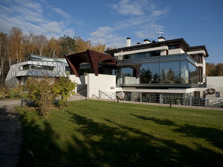 Nikolo-Uryupino住宅