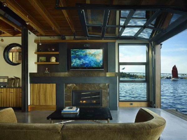 美国欧文斯湖大地艺术资料下载-尤宁湖漂浮住宅