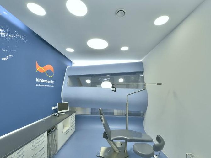 牙医诊所CAD资料下载-Mokaberri牙医诊所