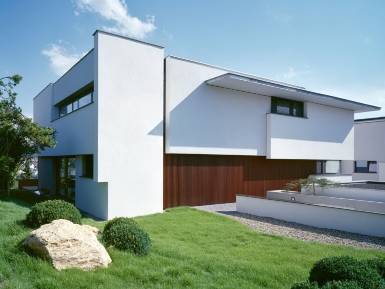 德国慕尼黑市的台阶式住宅资料下载-MIKI 1住宅
