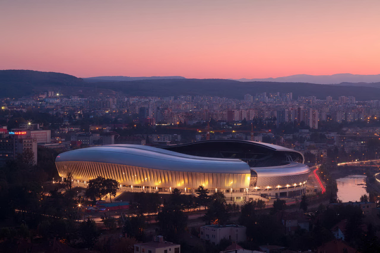 the arena replaces the former ion moina municipal stadium in