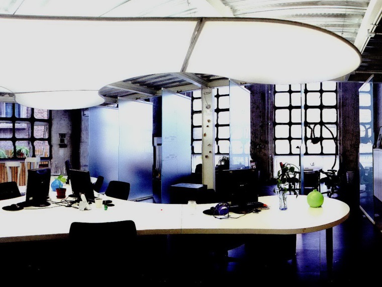 办公室的室内空间设计资料下载-立和空间设计事务所办公室