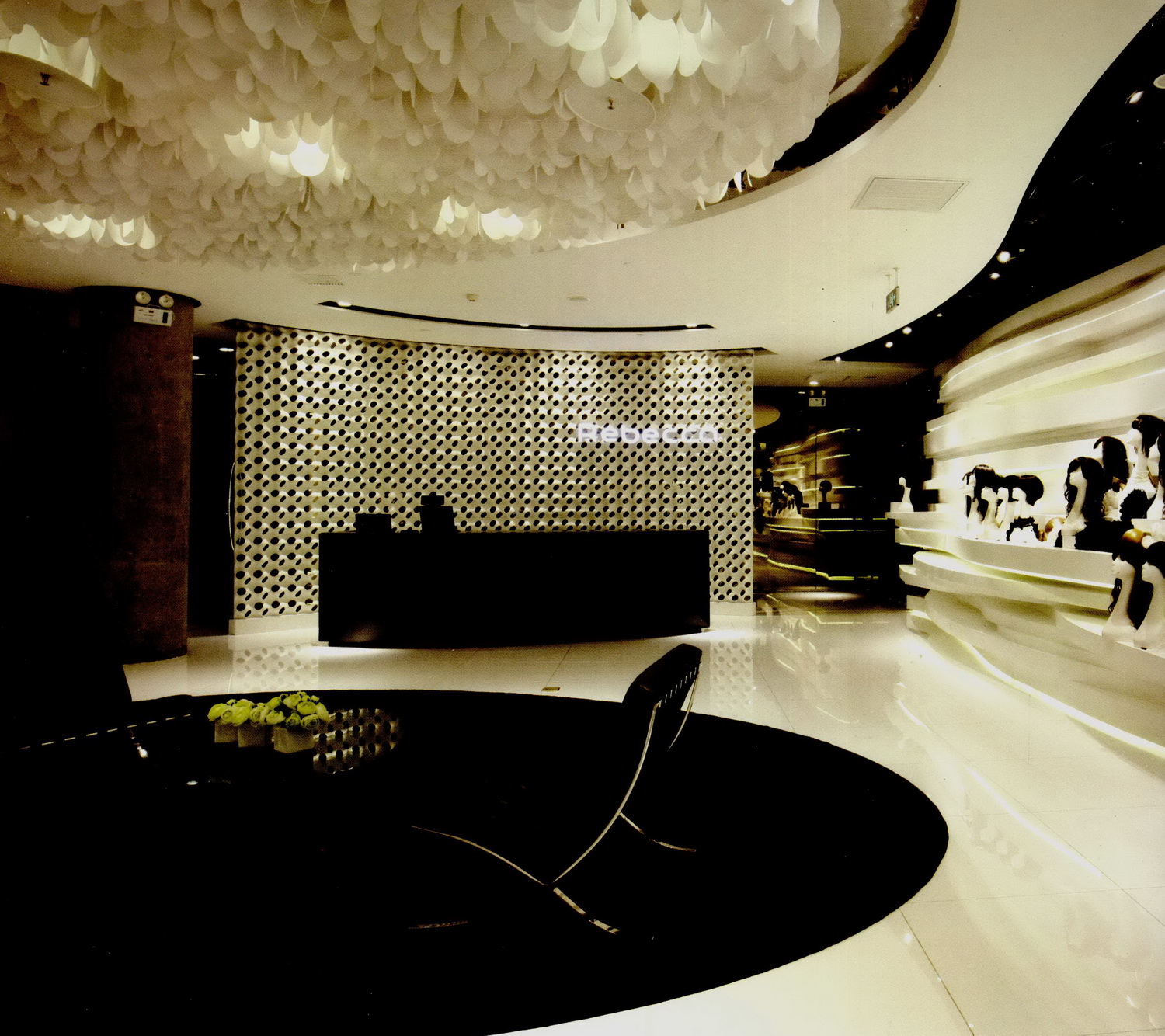 瑞贝卡--北京金融街购物中心店-商业展示类装修案例-筑龙室内设计论坛