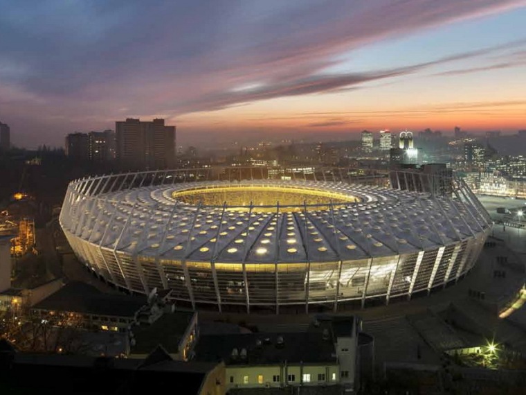 苏州奥林匹克体育中心索膜资料下载-2012年欧洲杯足球锦标赛乌克兰基辅奥林匹克体育场