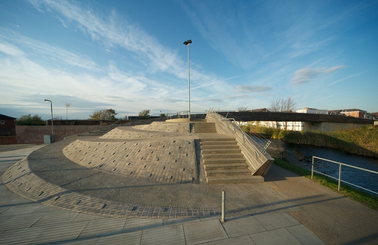 彭宁顿路人行桥