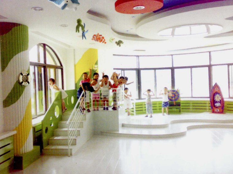 室外读书室资料下载-辽宁省政府机关幼儿园公共读书室