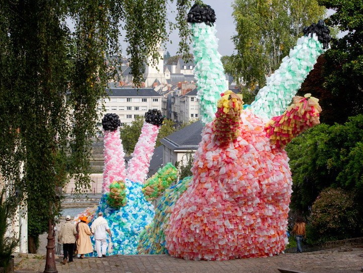 巨型彩色鼻涕虫