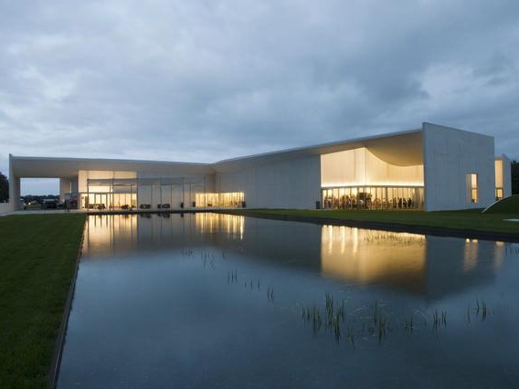 荷兰现代艺术博物馆资料下载-丹麦海宁现代艺术博物馆
