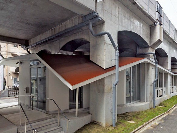 横滨铁路桥下艺术文化空间资料下载-横滨铁路桥下艺术文化空间