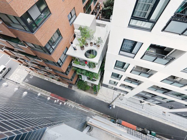 东京华丽垂直花园资料下载-东京垂直住宅