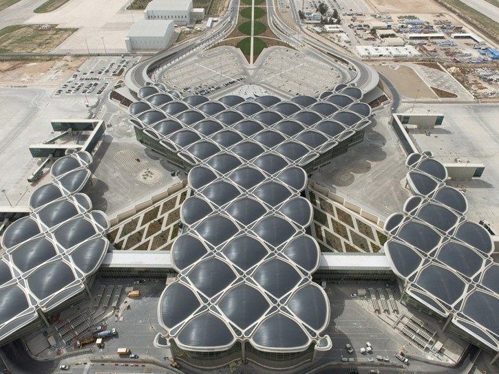 机场庭院设计资料下载-棋盘花纹的机场