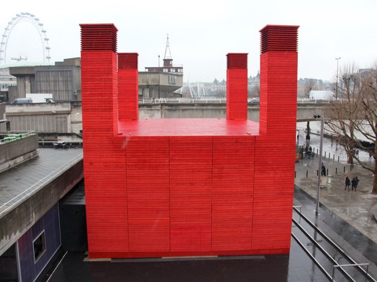两层木屋平面图资料下载-伦敦剧院红木屋