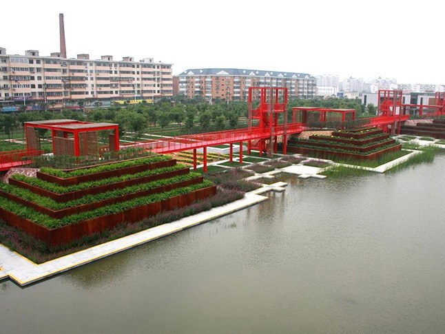 天津桥园湿地资料下载-垃圾场变成一个易维护的公园