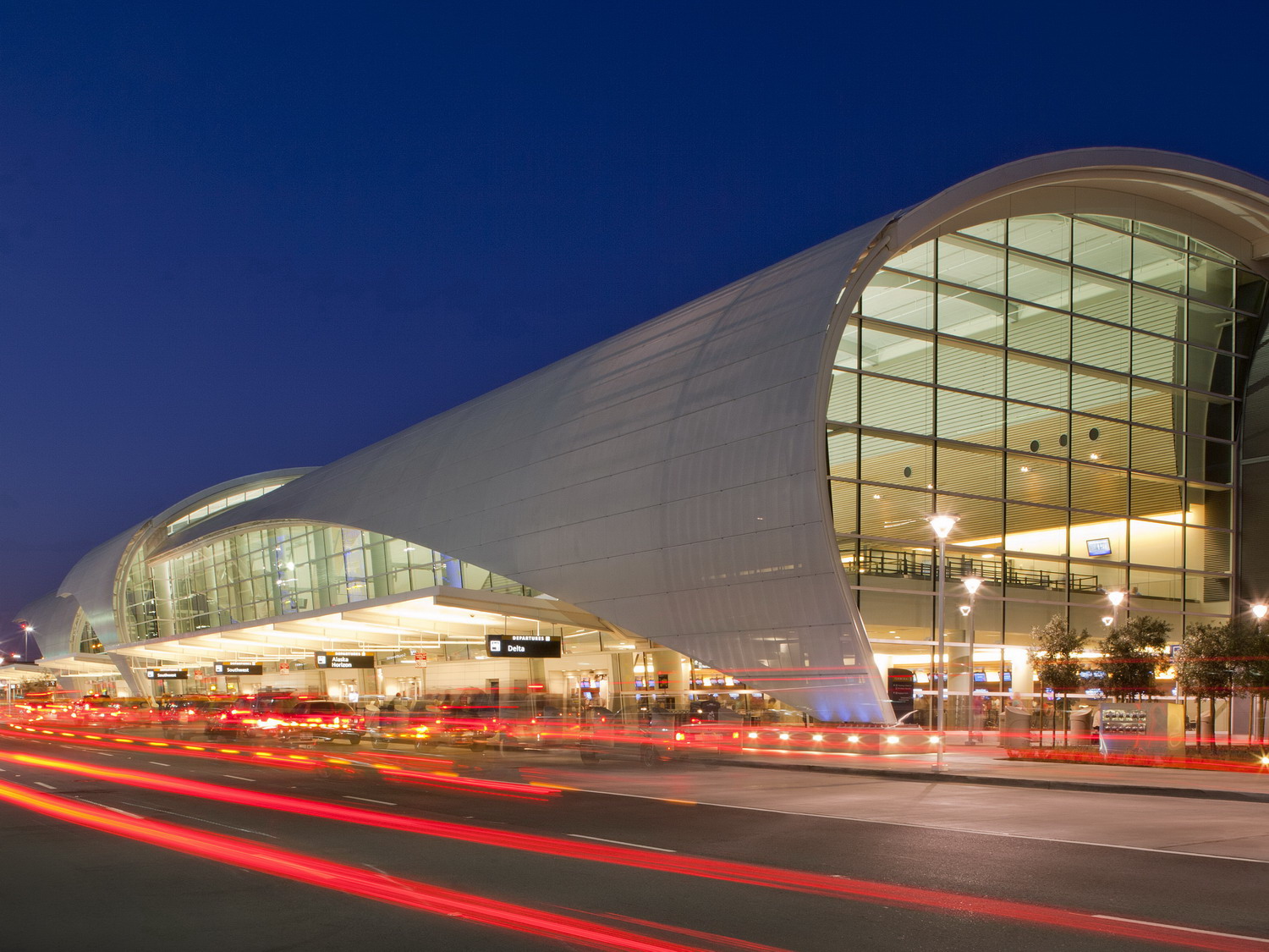 国际机场候机楼