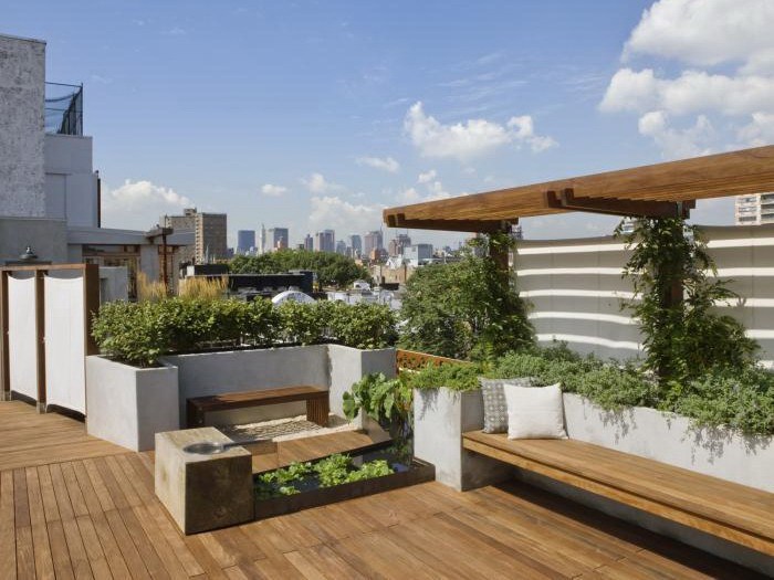 屋顶花园水景的做法资料下载-曼哈顿屋顶花园
