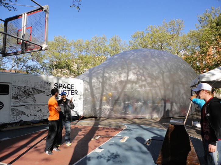 纽约的充气Sr馆