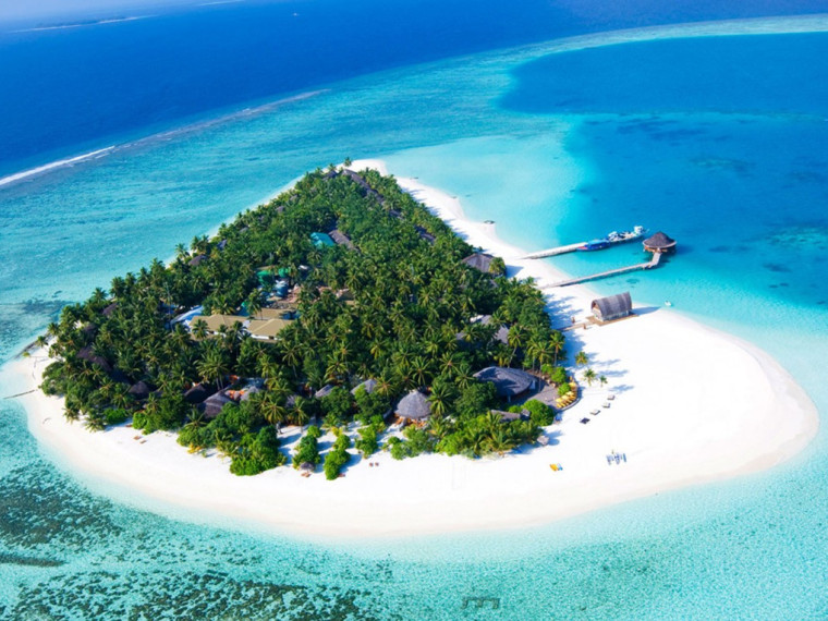 马尔代夫风格温泉资料下载-马尔代夫的度假村