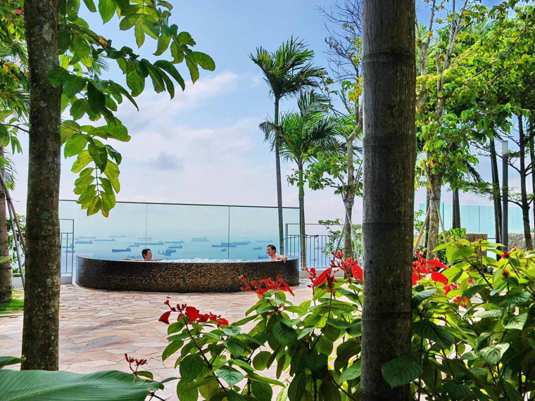 新加坡滨海湾花园建筑分析资料下载-滨海湾沙滩