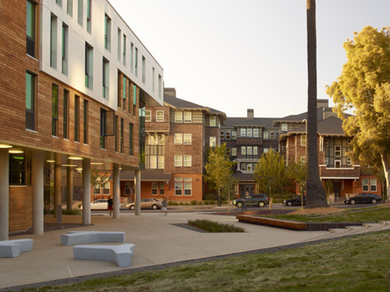 美国麻省理工学生宿舍资料下载-美国加州大学伯克利校区