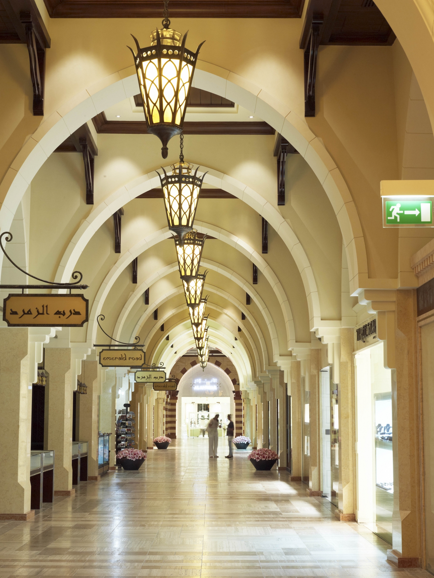 世界最大的购物中心dubai mall