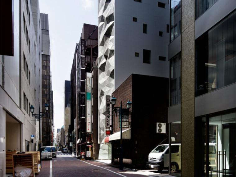 日本东京R4办公楼资料下载-银座办公楼
