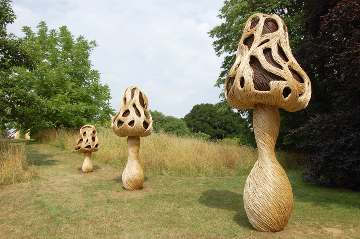 英国伦敦裘园巨型蘑菇雕塑
