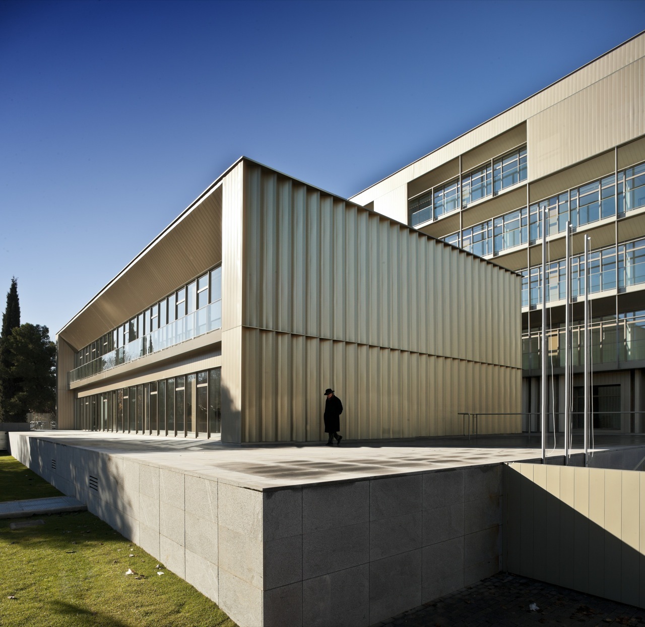 西班牙银行-商业建筑案例-筑龙建筑设计论坛