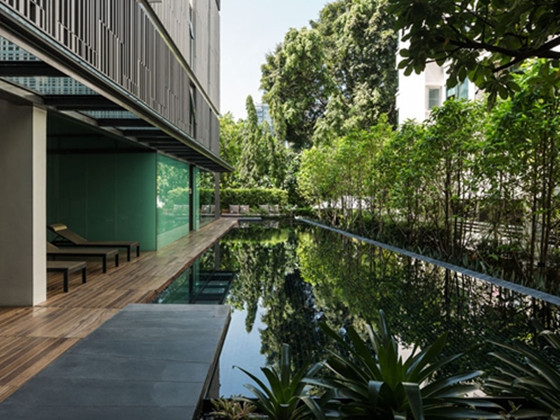 泰国花园景观资料下载-Via 49公寓花园景观