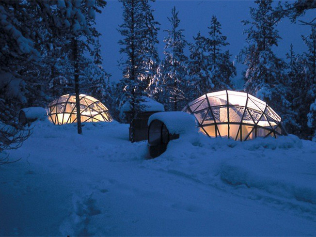 芬兰Kakslauttanen玻璃酒店