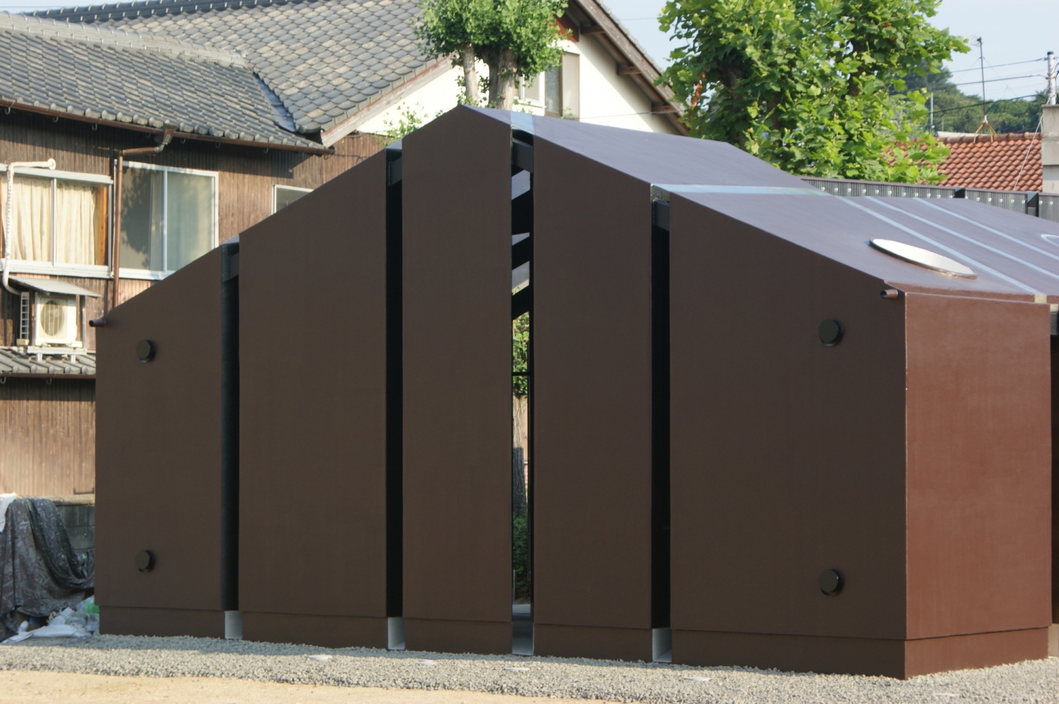 日本独立式公共厕所