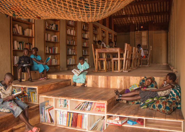 非洲穆因加社区图书馆-非洲穆因加社区图书馆第6张图片
