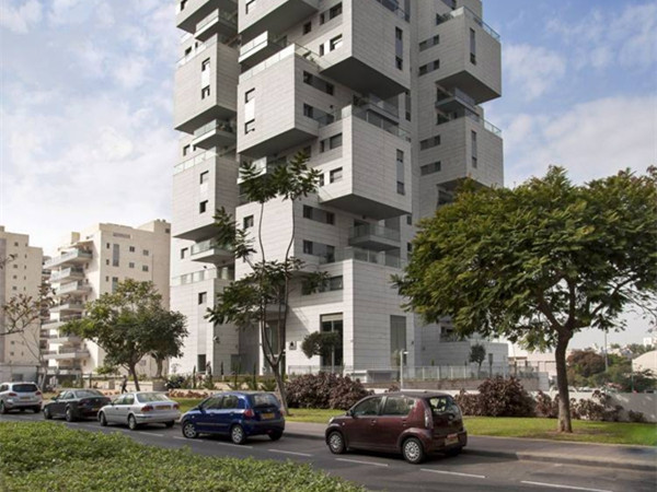 简单住宅楼建筑设计资料下载-以色列Z住宅楼