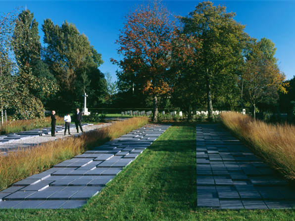 景观墓地设计资料下载-Nieuwe Ooster墓地景观