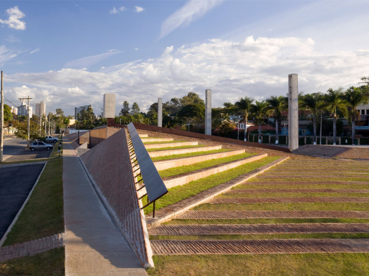 潘普利亚广场景观资料下载-巴西潘普利亚广场景观