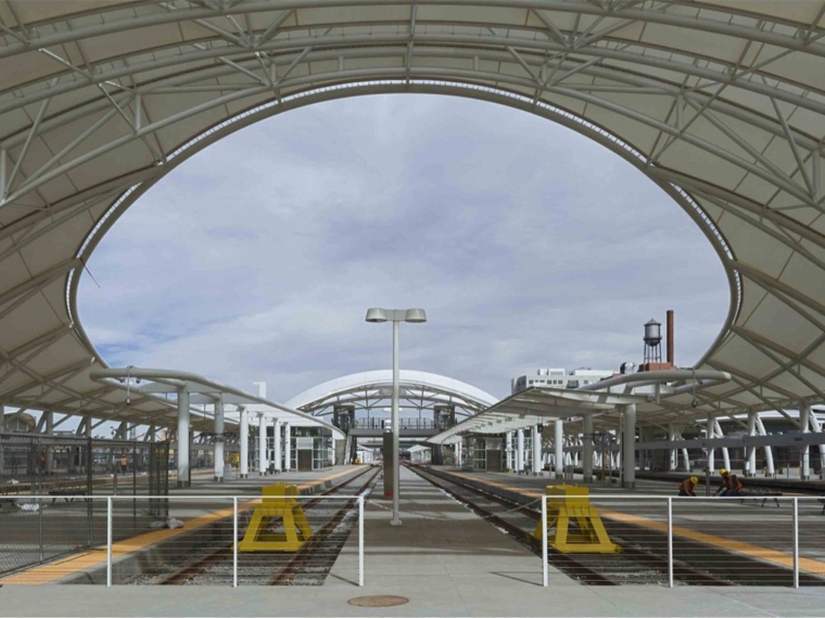 铁路旅客车站建筑设计资料下载-美国丹佛联合车站