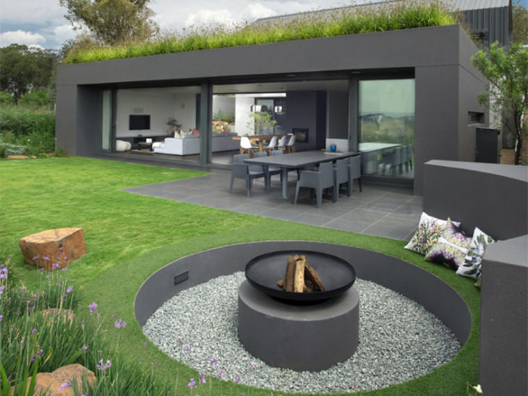 阳光房屋顶CAD资料下载-非洲的自然阳光房