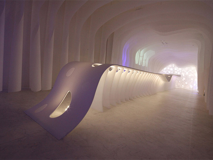 日本名古屋建筑事务所资料下载-日本办公空间展示白色纸制洞穴
