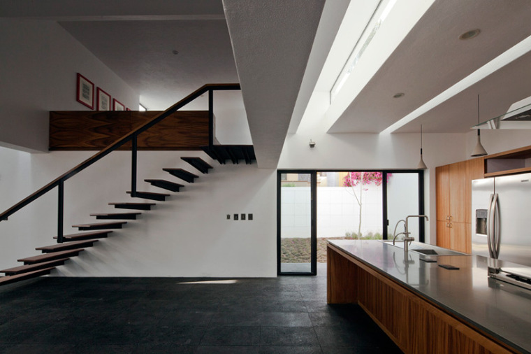 墨西哥木材编织的住宅内部厨房局-墨西哥木材编织的住宅第11张图片