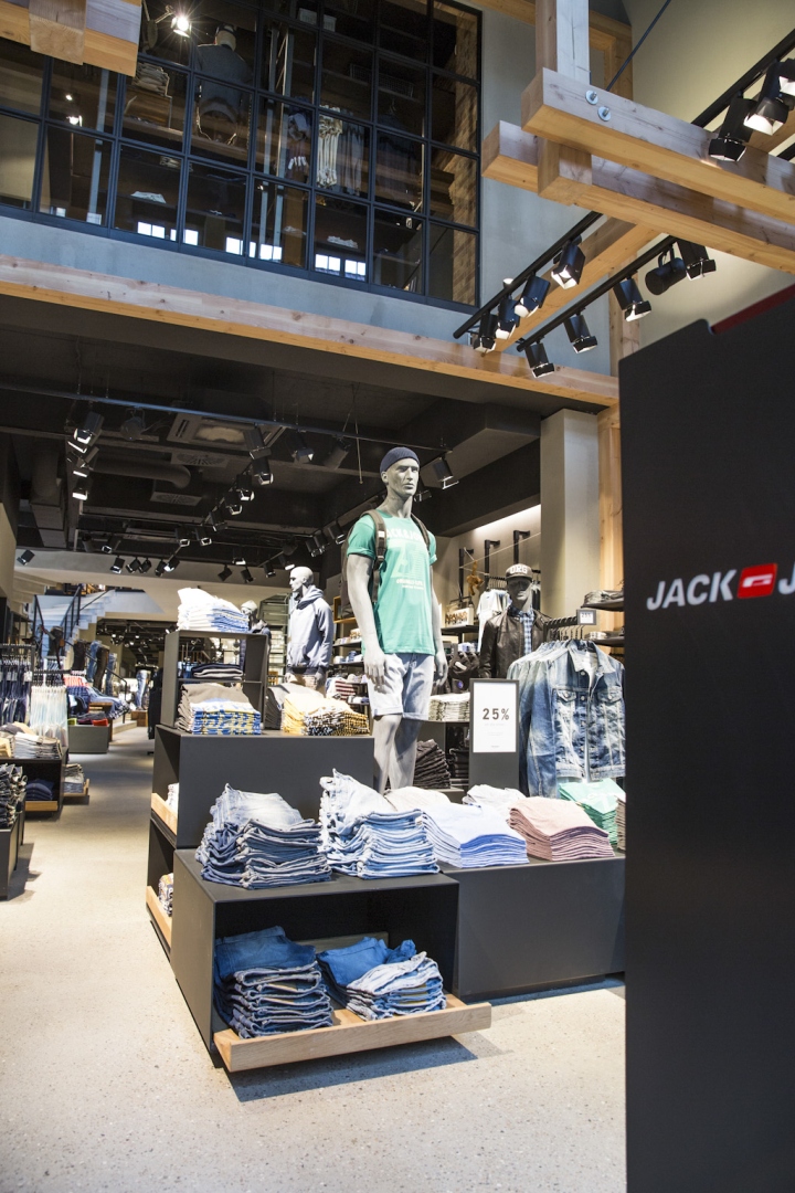 the store in bremen is the biggest jack & jones in europe