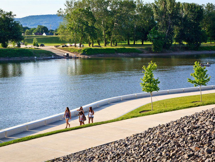 美国哈德逊河河口城市公园资料下载-美国萨斯奎哈纳河改建项目