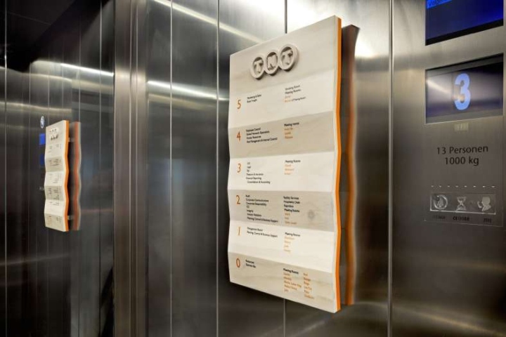 荷兰TNT办公室标识系统室内电梯间-荷兰TNT办公室标识系统第7张图片