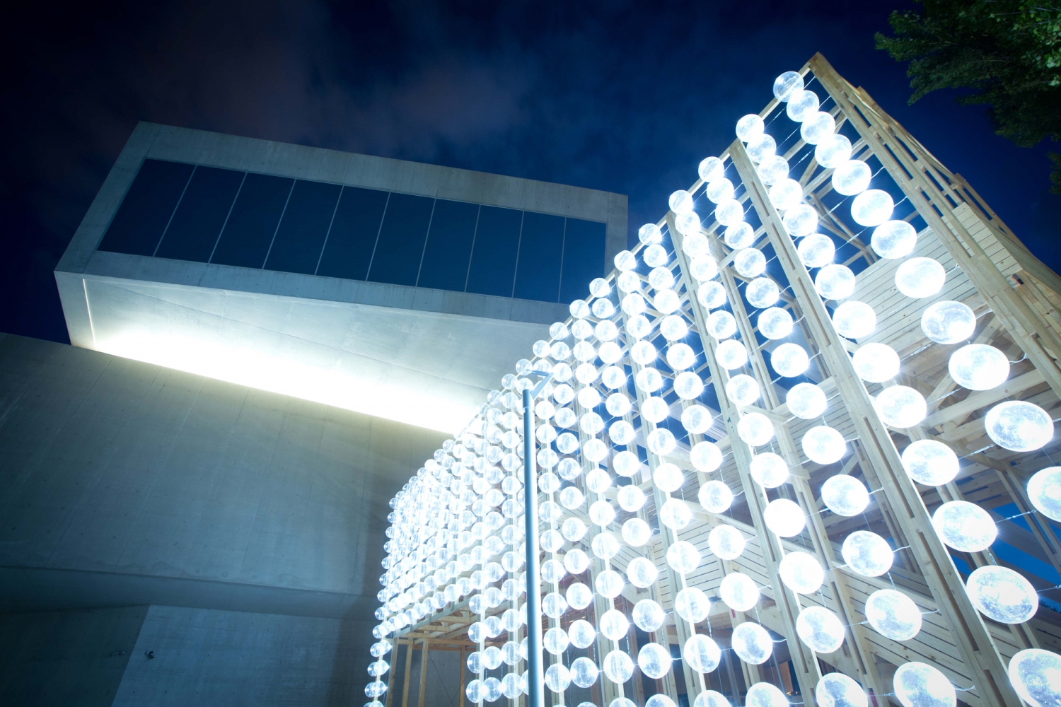 意大利艺术馆户外照明景观-公共环境案例-筑龙园林景观论坛