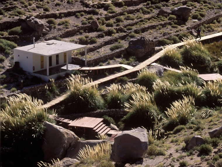 瓦尔斯温泉浴场模型资料下载-智利瓦尔斯温泉浴场