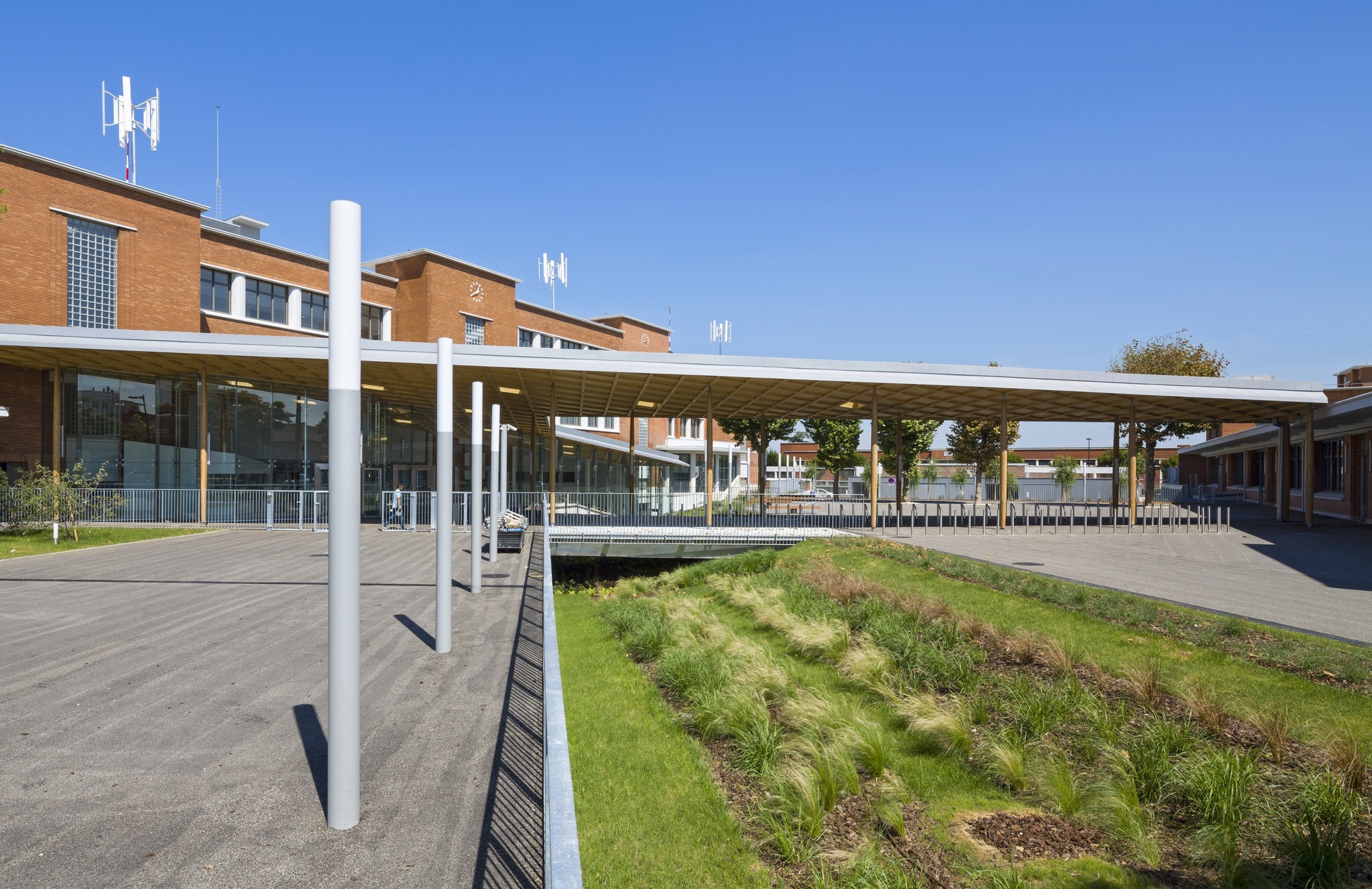 法国勒布尔歇中学