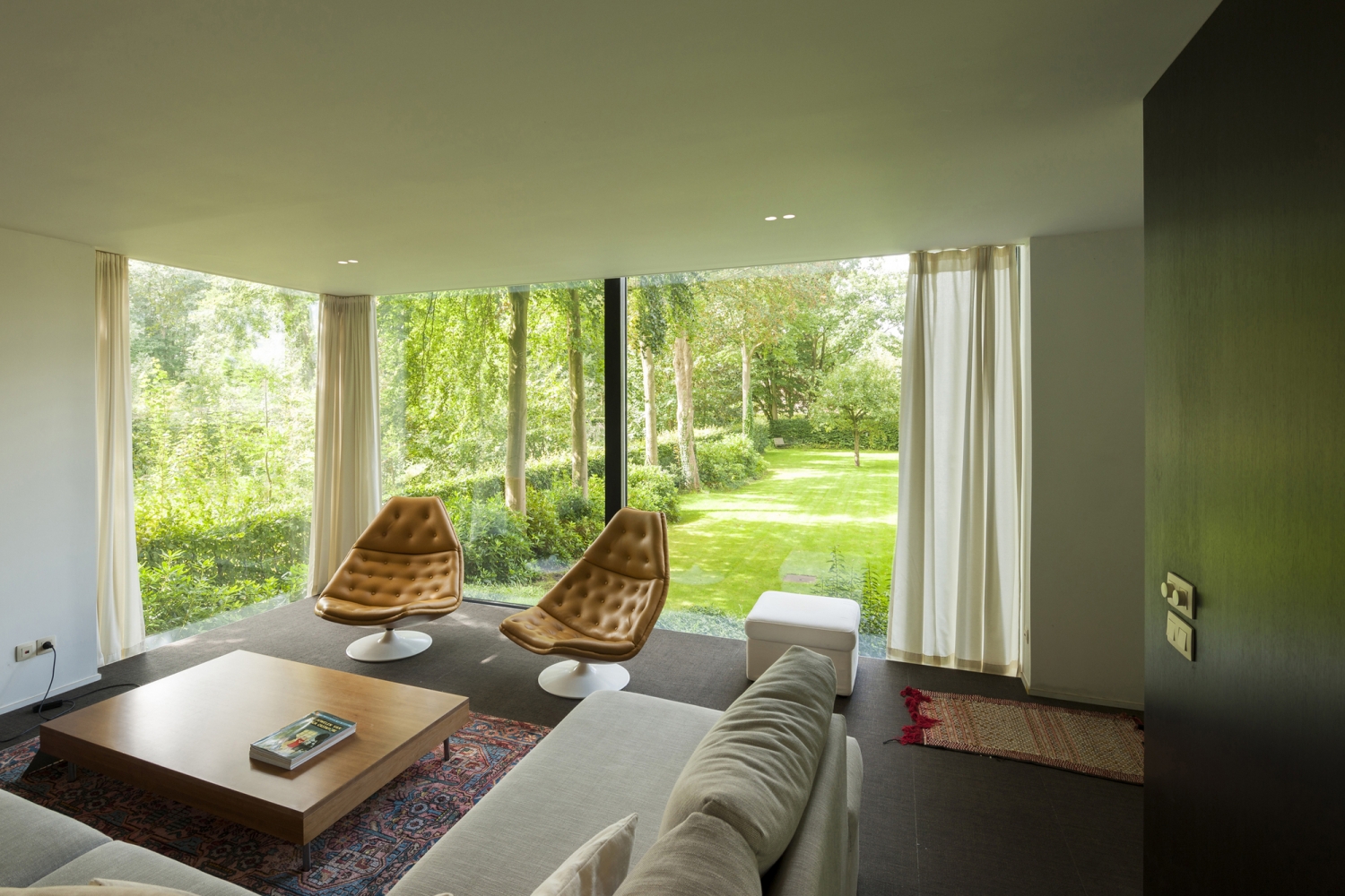 比利时vkk别墅内部房间实景图-比利时vkk别墅第12张图片