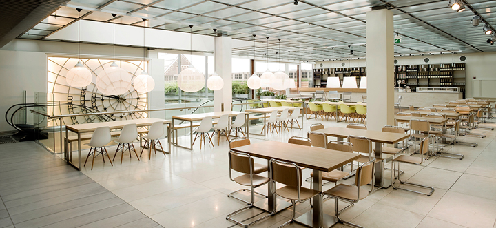 荷兰bijenkorf 开放式餐厅